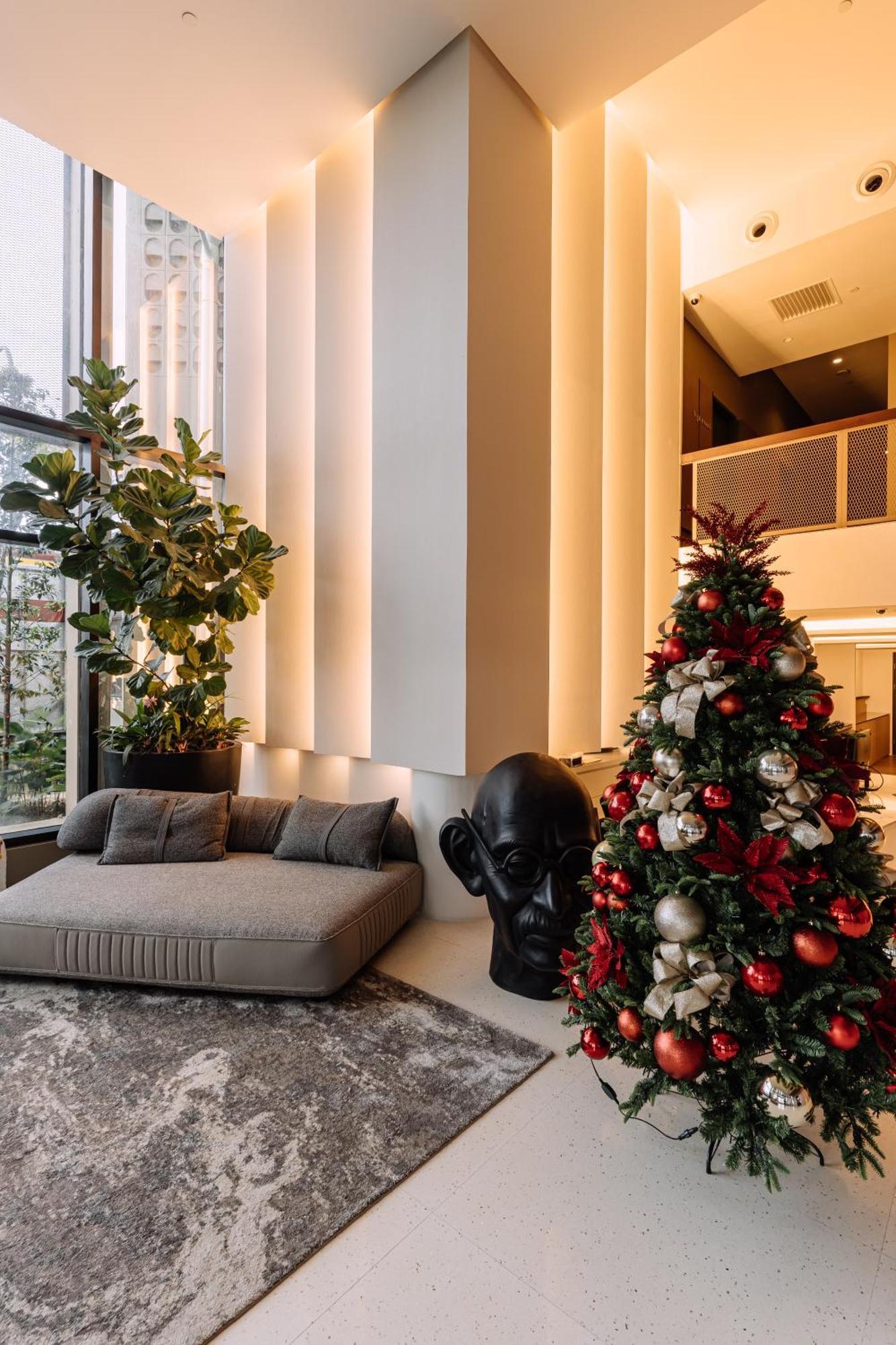 Impiana By Roxy Hotel Кучинг Экстерьер фото